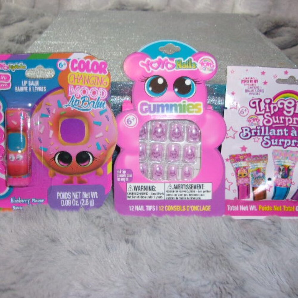 M-75 NEW SEALED SET OF 3 YOYO WORLD KIDS BEAUTY PRODUCTS